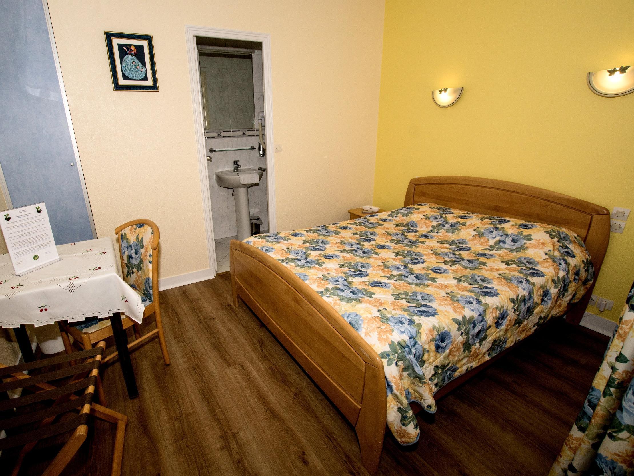 Hotel Le Plat D'Etain Brou Ngoại thất bức ảnh